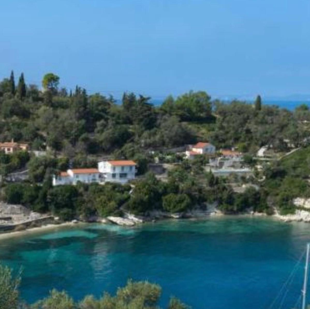Aronis Spyros Panoramic Seaview Apartments Longos  Exterior photo