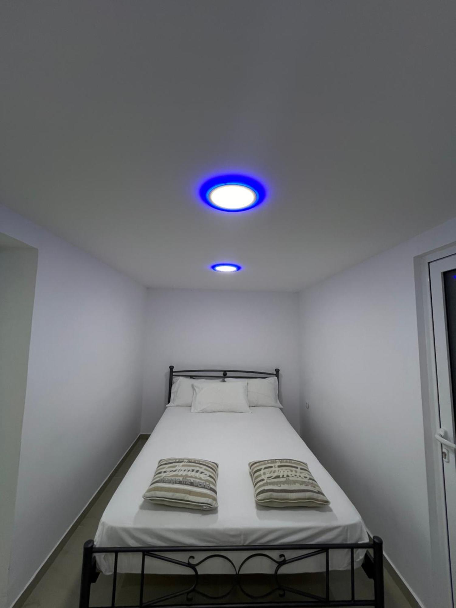 Aronis Spyros Panoramic Seaview Apartments Longos  Room photo